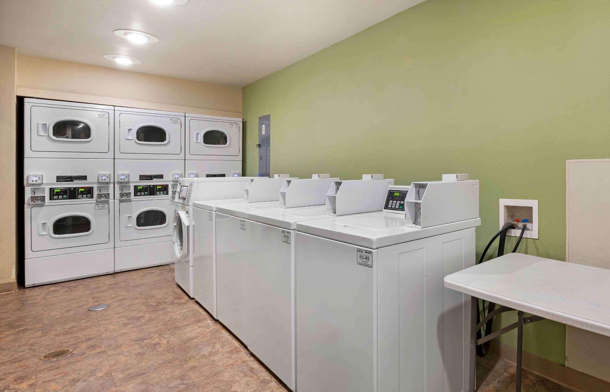 Extended Stay America Select Suites - Cincinnati - Sharonville Bagian luar foto