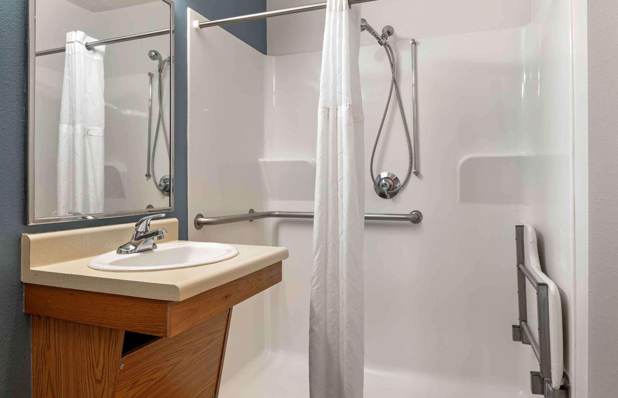 Extended Stay America Select Suites - Cincinnati - Sharonville Bagian luar foto