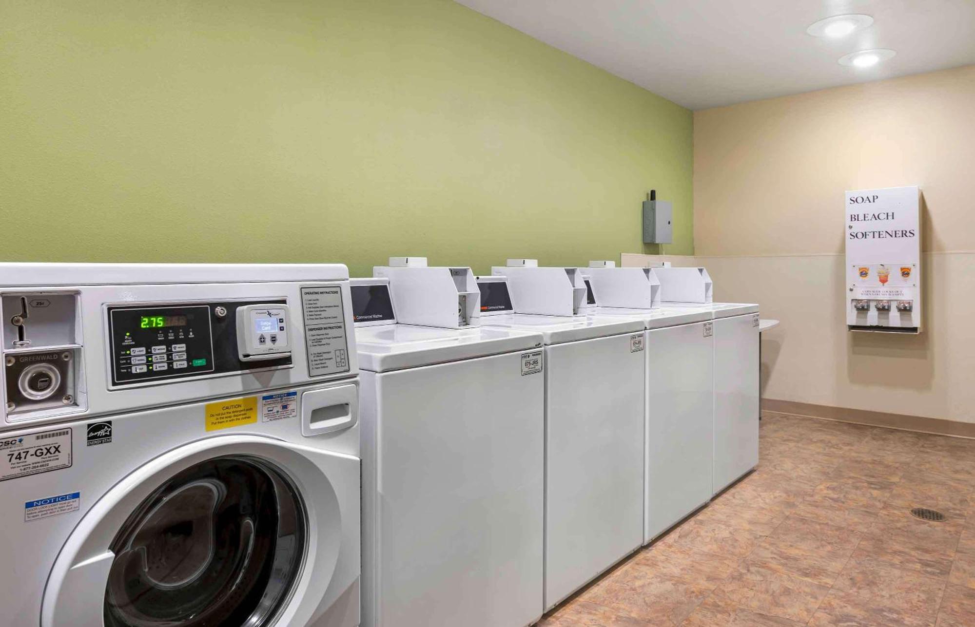 Extended Stay America Select Suites - Cincinnati - Sharonville Bagian luar foto